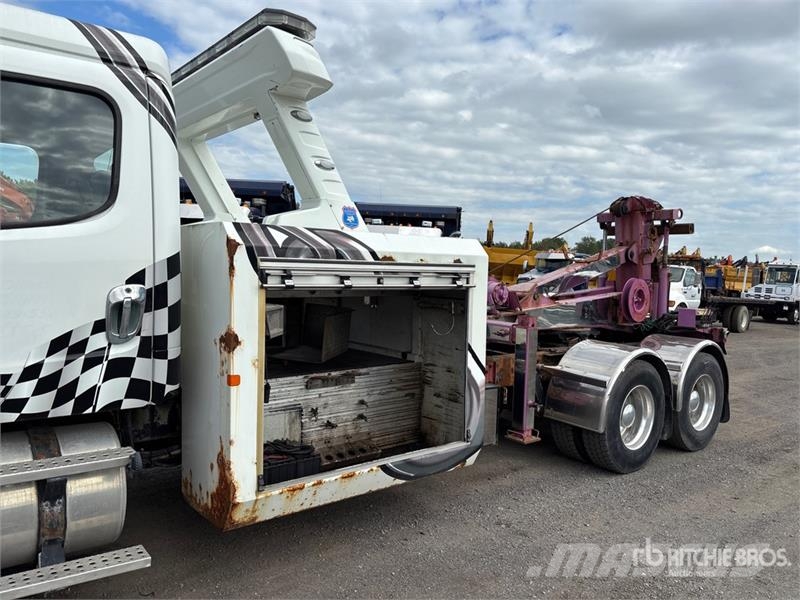 Freightliner M2 112 6x4 Crew Cab Tow Truck Recovery vehicles