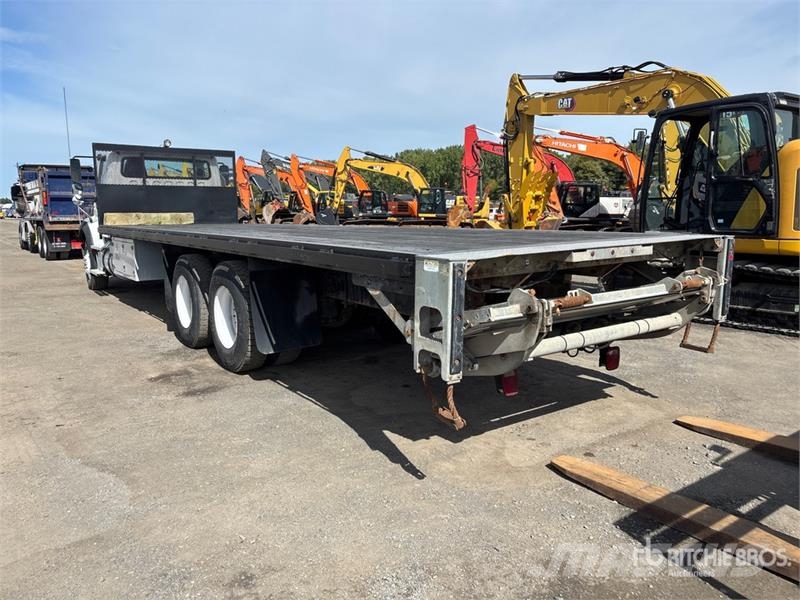 Freightliner M2 112 6x4 Flatbed Truck Lava-kuorma-autot