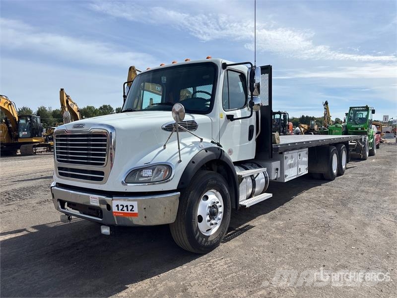 Freightliner M2 112 6x4 Flatbed Truck Lava-kuorma-autot