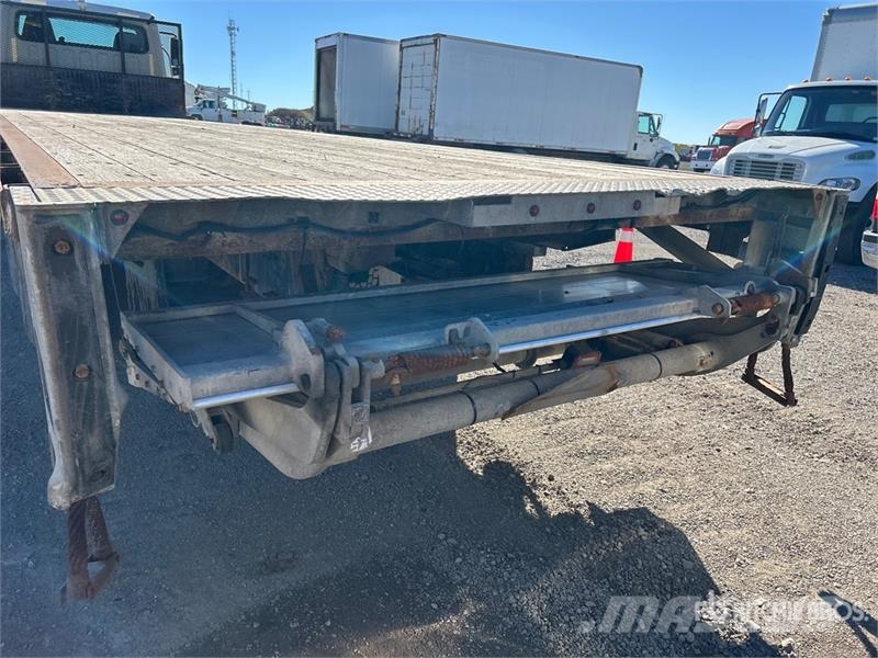 Freightliner M2 112 6x4 Flatbed Truck Pritschenwagen/Pritschenwagen mit Seitenklappe
