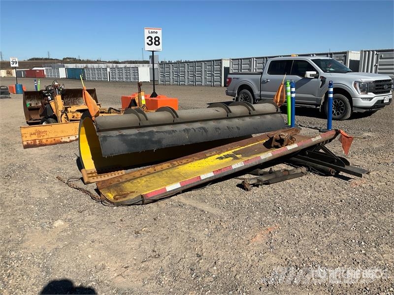 Freightliner M2106 4x2 Snow Plow Truck Общински/универсални превозни средства
