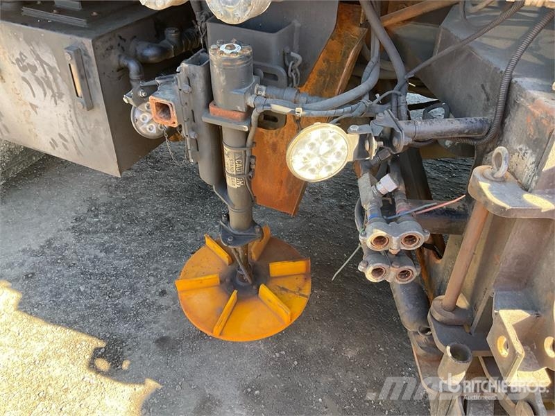 Freightliner M2106 4x2 Snow Plow Truck Общински/универсални превозни средства
