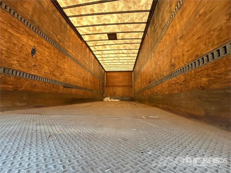 Freightliner M2106 4x2 Van Truck Bakwagens met gesloten opbouw