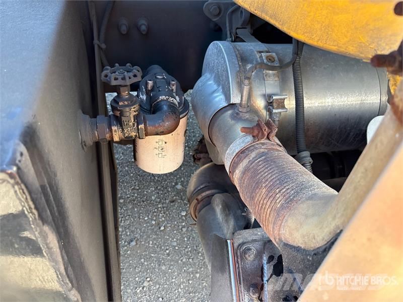 Freightliner M2106 4x2 S/A Dump Truck Lastbiler med tip