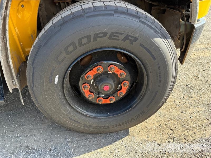 Freightliner M2106 4x2 S/A Dump Truck Lastbiler med tip