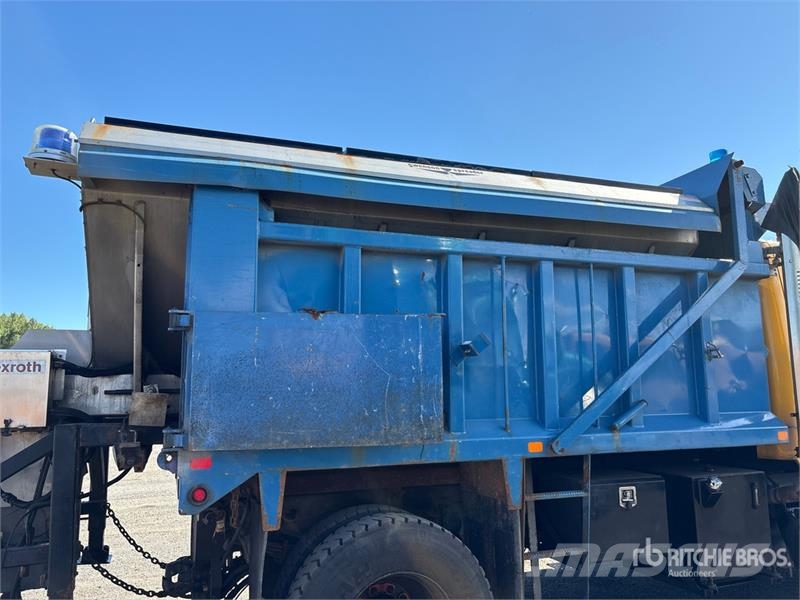 Freightliner M2106 4x2 S/A Dump Truck Lastbiler med tip