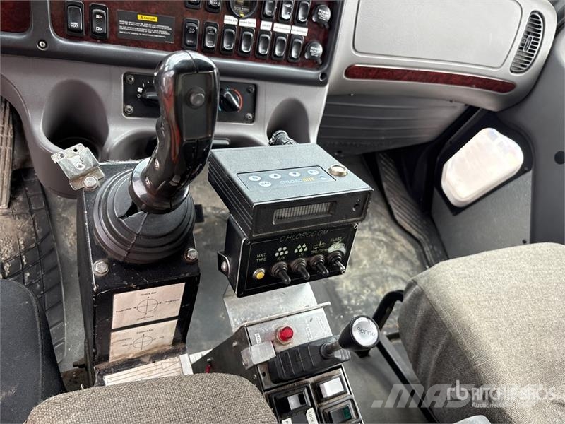 Freightliner M2106 4x4 Snow Plow Truck Forsvar/Miljø
