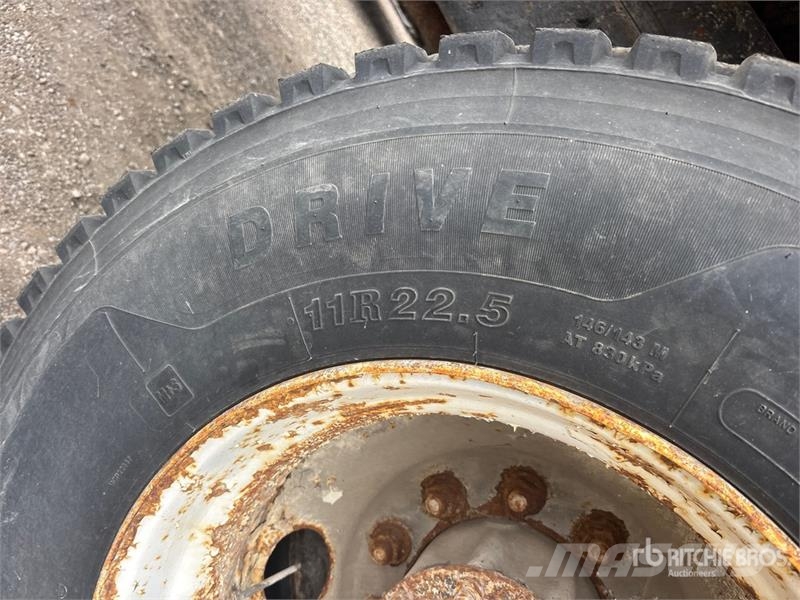 Freightliner M2106 6x4 Van Truck Fast kasse