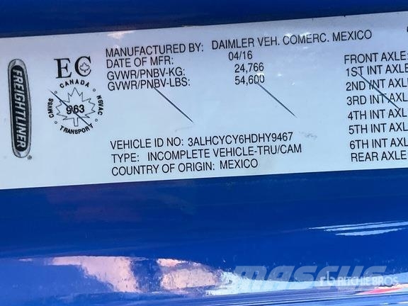 Freightliner M2106 6x4 Van Truck (Inoperable) Sanduk kamioni