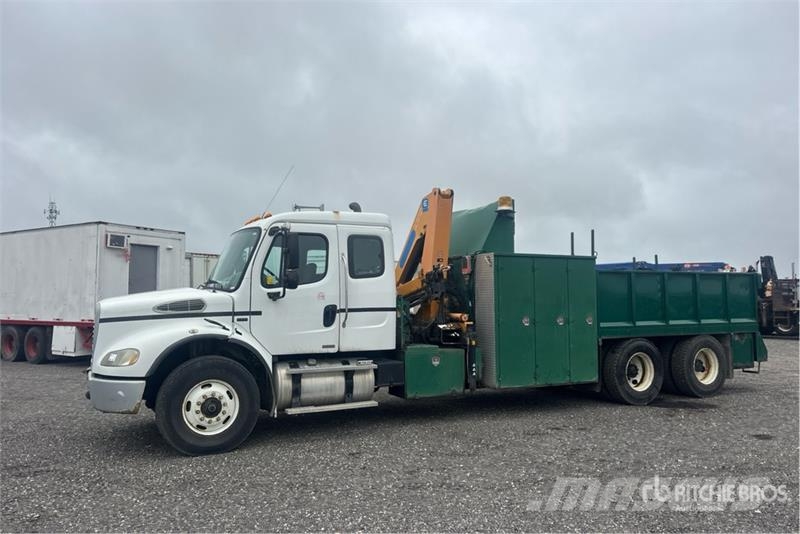 Freightliner M2112 Camiones grúa