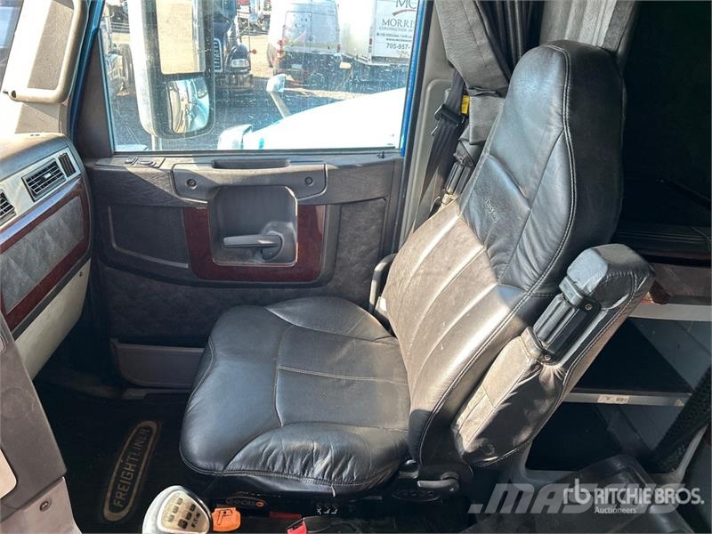 Freightliner REBUILT Coronado 122SD 6x4 T/A Sleeper Truck Tract Çekiciler