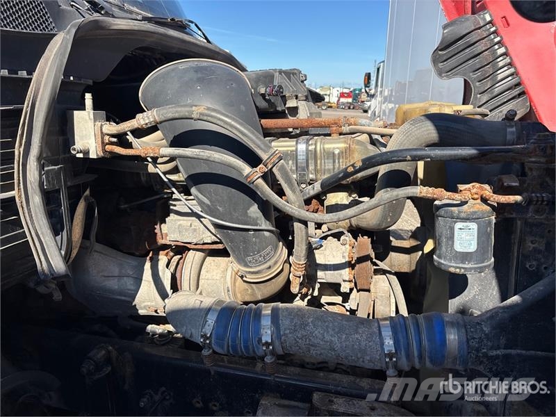 Freightliner REBUILT Cascadia 125 6x4 T/A Sleeper Truck Tractor Truck Tractor Units