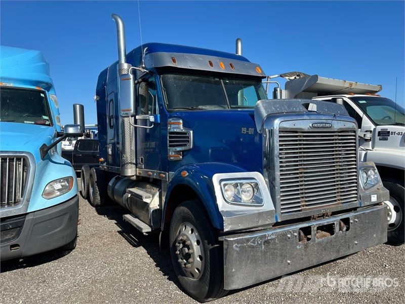 Freightliner REBUILT Coronado 122SD 6x4 T/A Sleeper Truck Tract Çekiciler
