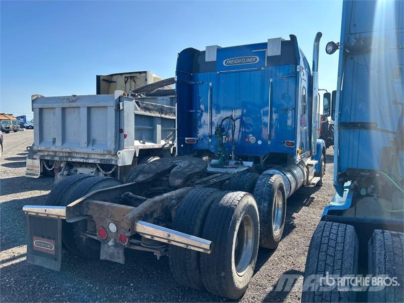 Freightliner REBUILT Coronado 122SD 6x4 T/A Sleeper Truck Tract Çekiciler