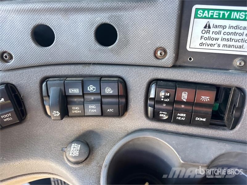 Freightliner REBUILT Cascadia 125 6x4 T/A Sleeper Truck Tractor Truck Tractor Units