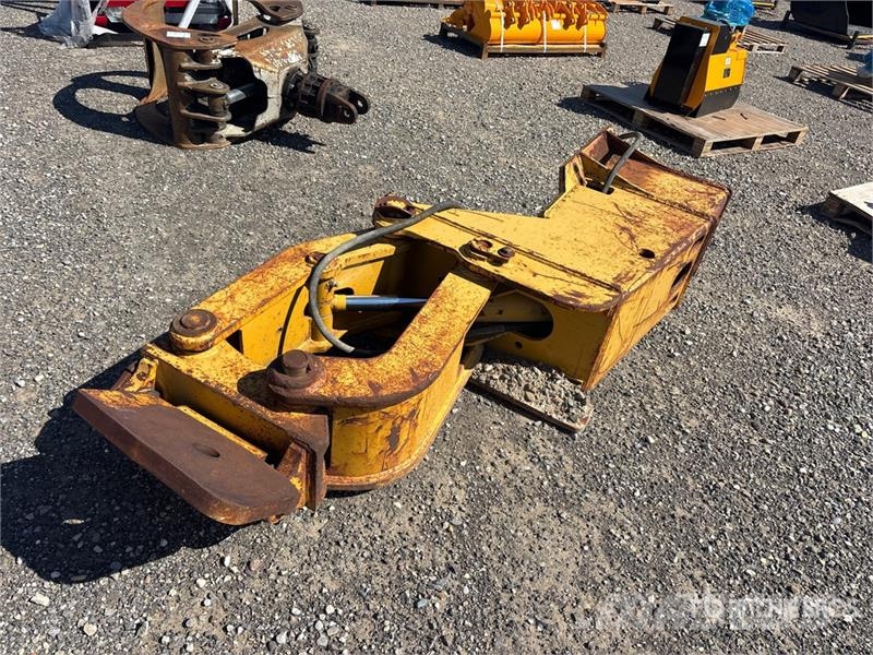 Front Snow Wing Mount - Fits Motor Grader Drugi deli