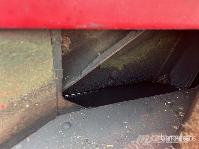 Gehl 1580 54 in Silage Blower Kääntöpöydät, kuljettimet ja siirtokoneet