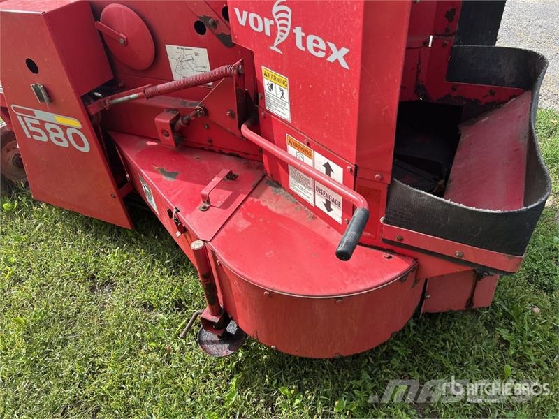 Gehl 1580 54 in Silage Blower Kääntöpöydät, kuljettimet ja siirtokoneet