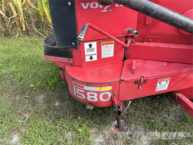 Gehl 1580 54in fan Silage Blower Pašizkrāvēji
