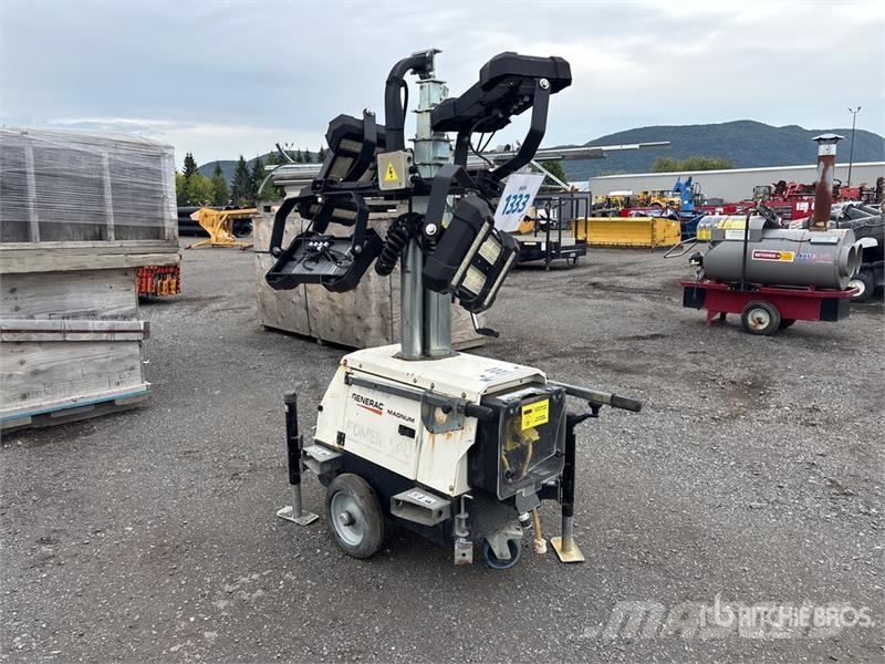 Generac Magnum PLT240 Light Tower Valopylväät