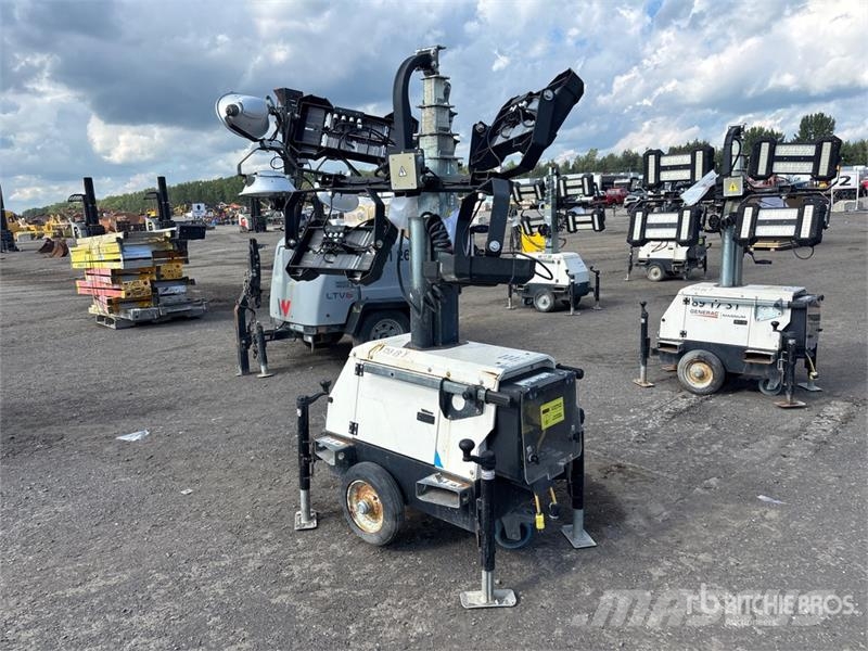 Generac Magnum PLT240 Light Tower Valopylväät