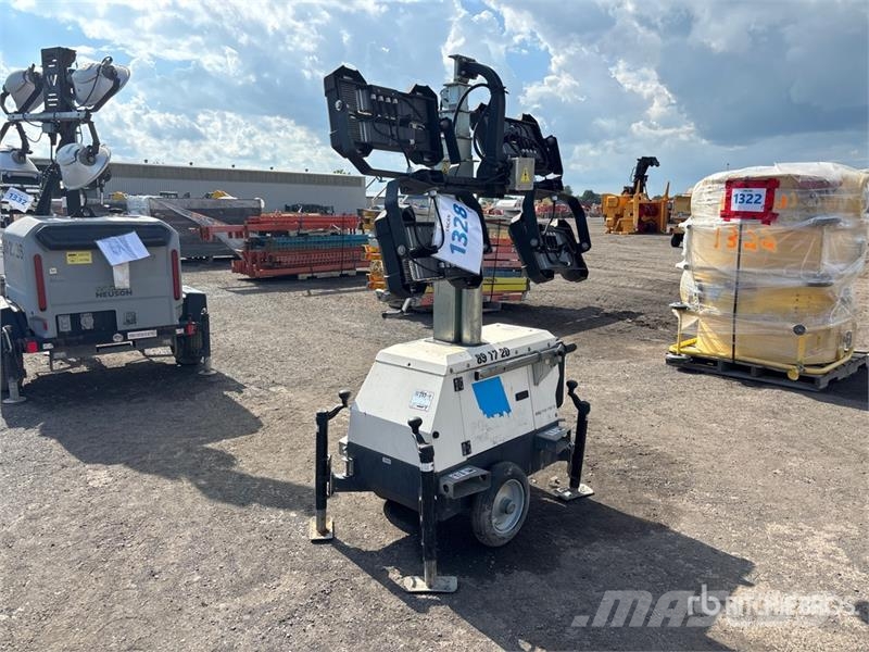 Generac Magnum PLT240 Light Tower Valopylväät