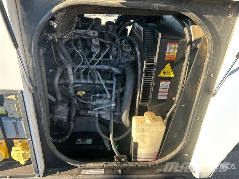 Generac MDG251F4, 20 KW 25 KVA MOBILE 20 kW Generator Set Générateurs diesel