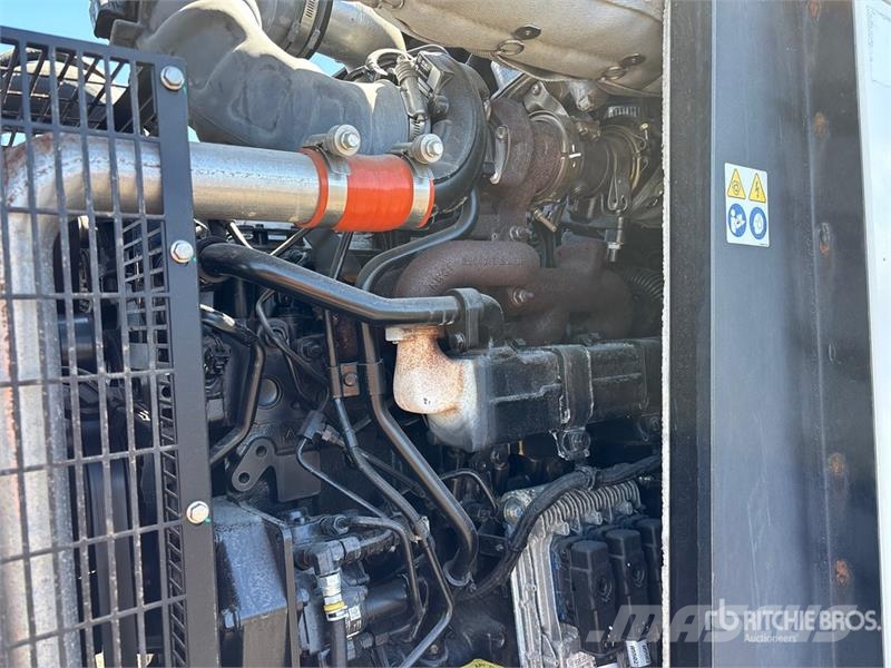 Generac MDG75 60 kW Mobile Generator Set ディーゼル発電機