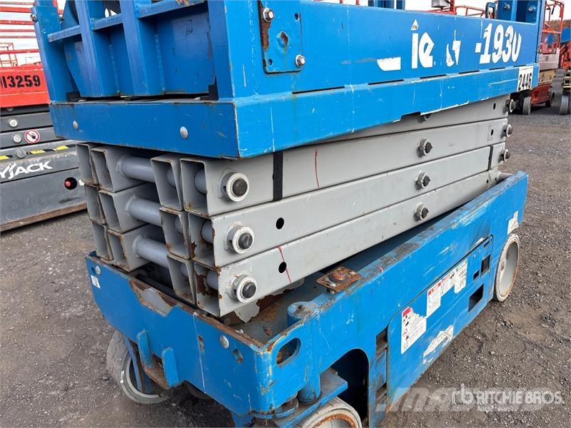 Genie 1930ES Electric Scissor Lift Nacelle ciseaux