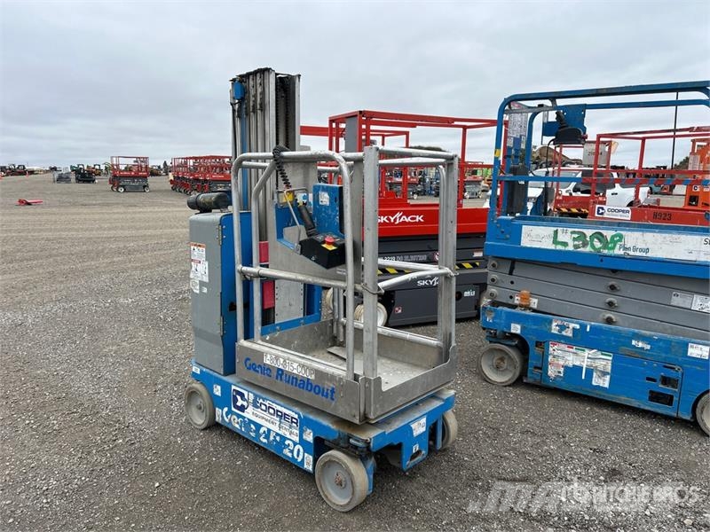Genie GR-20 Vertical Mast Lift Vertical mast lifts