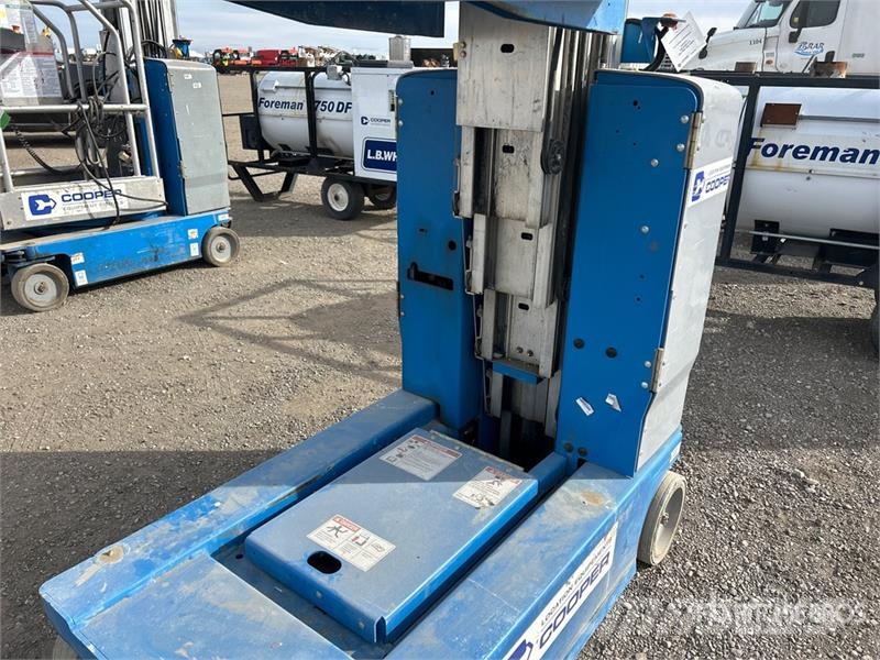 Genie GR-20 Vertical Mast Lift Personenaufzüge