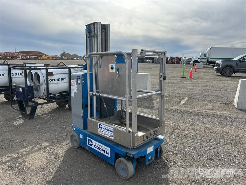Genie GR-20 Vertical Mast Lift Personenaufzüge
