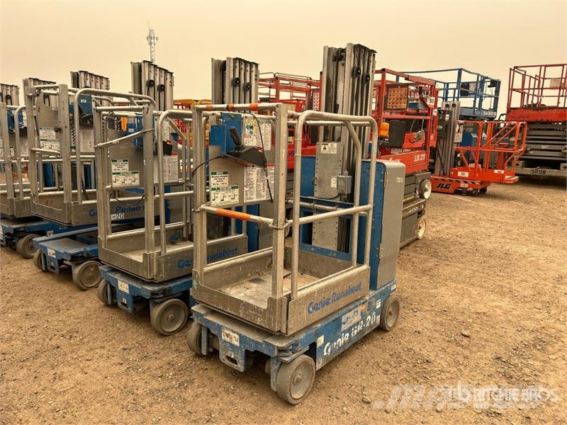 Genie GR-20 Vertical Mast Lift Vertical mast lifts