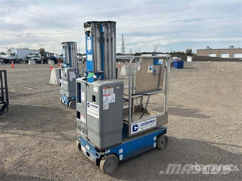 Genie GR-20 Vertical Mast Lift 垂直昇降型リフト
