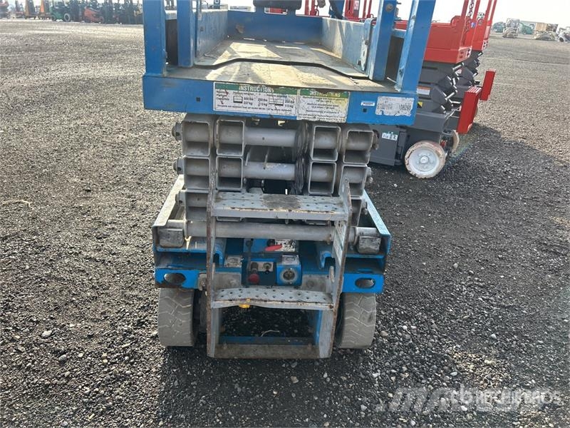 Genie GS-1930 Electric Scissor Lift رافعات مقصية الشكل