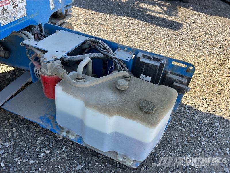 Genie GS-1930 Electric Scissor Lift Scissor lifts