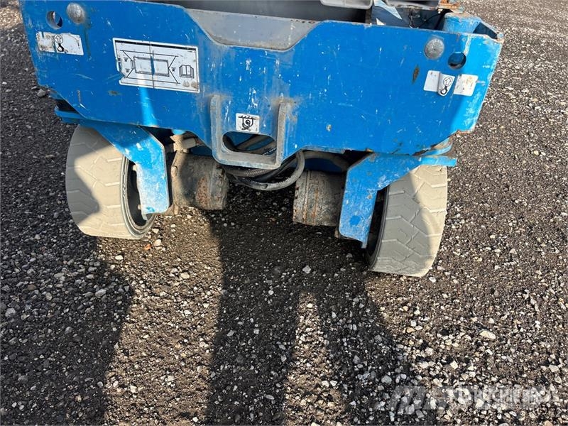 Genie GS-1930 Electric Scissor Lift رافعات مقصية الشكل