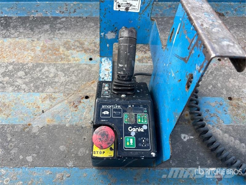 Genie GS-2632 Electric Scissor Lift رافعات مقصية الشكل