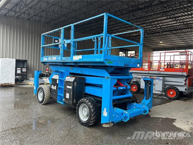 Genie GS-3384 4x4 Diesel Scissor Lift رافعات مقصية الشكل