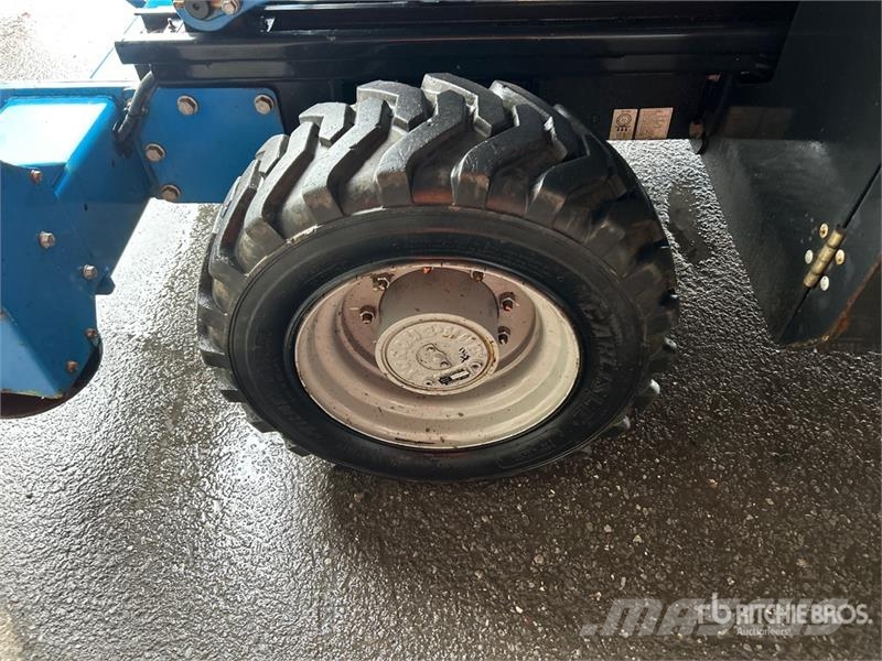 Genie GS-3384 4x4 Diesel Scissor Lift رافعات مقصية الشكل