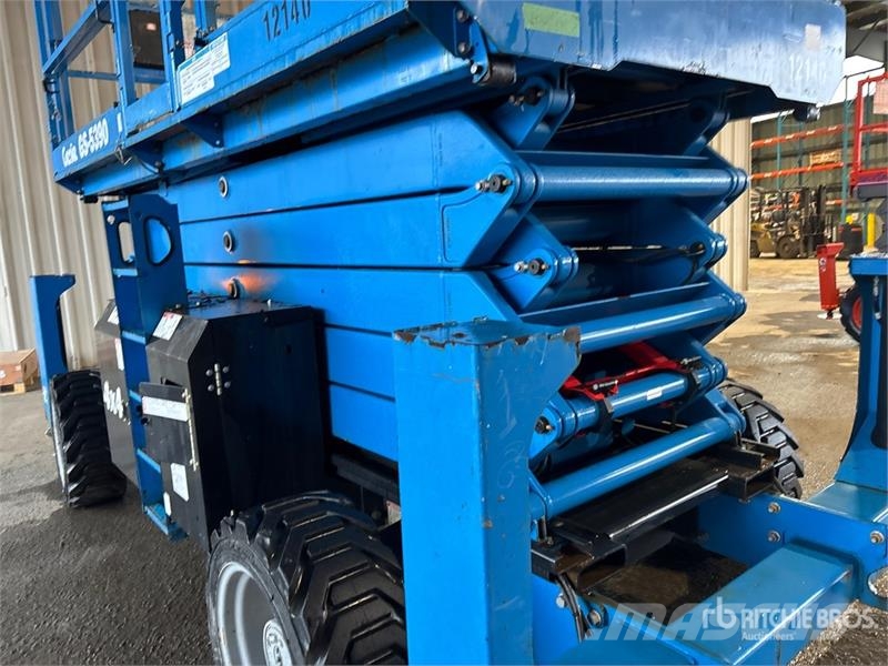 Genie GS-5390 4x4 Diesel Scissor Lift رافعات مقصية الشكل
