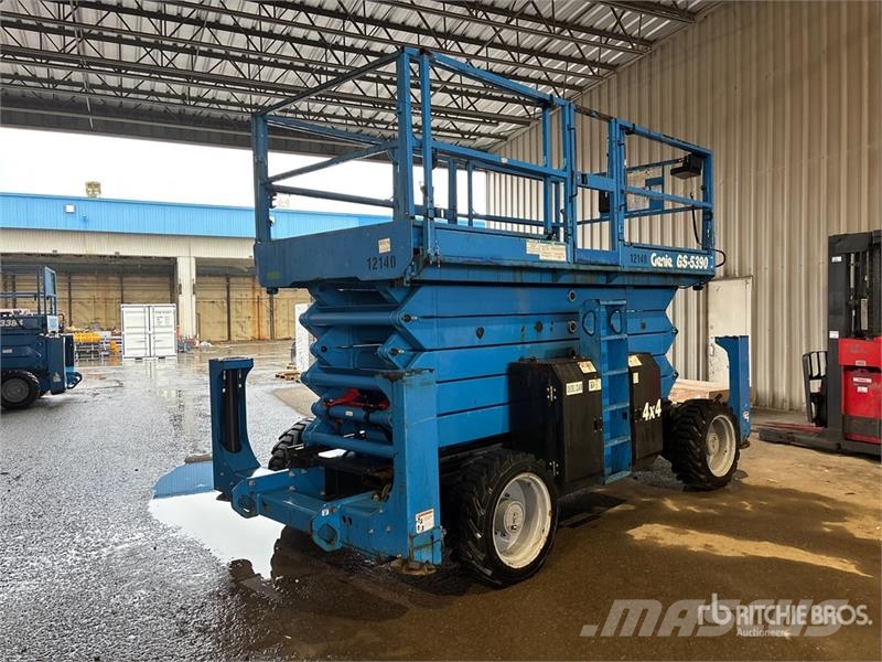 Genie GS-5390 4x4 Diesel Scissor Lift رافعات مقصية الشكل