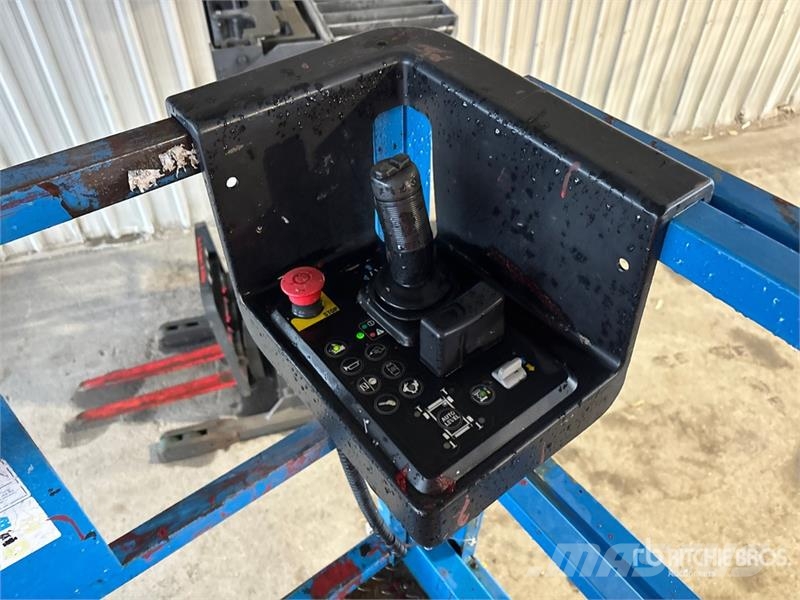 Genie GS-5390 4x4 Diesel Scissor Lift رافعات مقصية الشكل