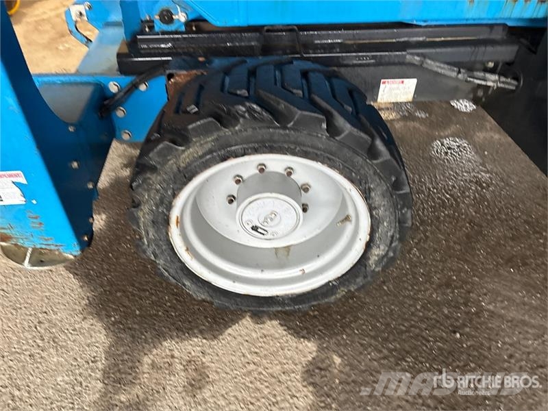 Genie GS-5390 4x4 Diesel Scissor Lift رافعات مقصية الشكل