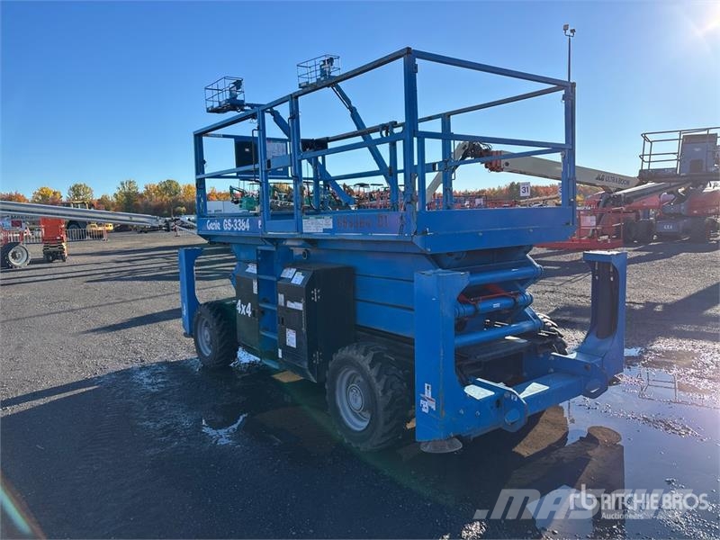 Genie GS3384 4x4 Dual Fuel Scissor Lift Scheren-Arbeitsbühnen