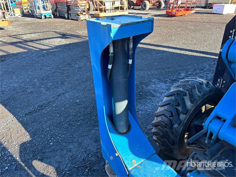 Genie GS3384RT 4x4 Dual Fuel Scissor Lift Scissor lifts