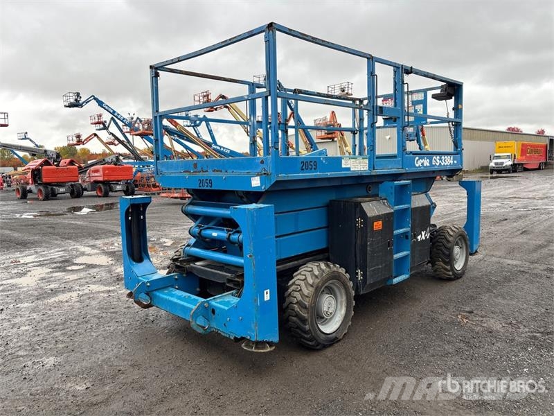 Genie GS3384RT 4x4 Dual Fuel Scissor Lift رافعات مقصية الشكل