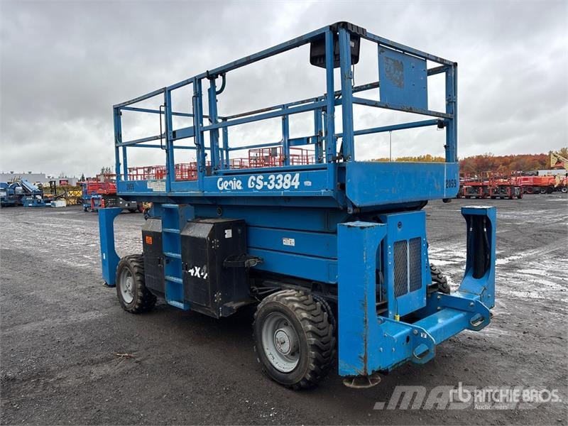 Genie GS3384RT 4x4 Dual Fuel Scissor Lift رافعات مقصية الشكل