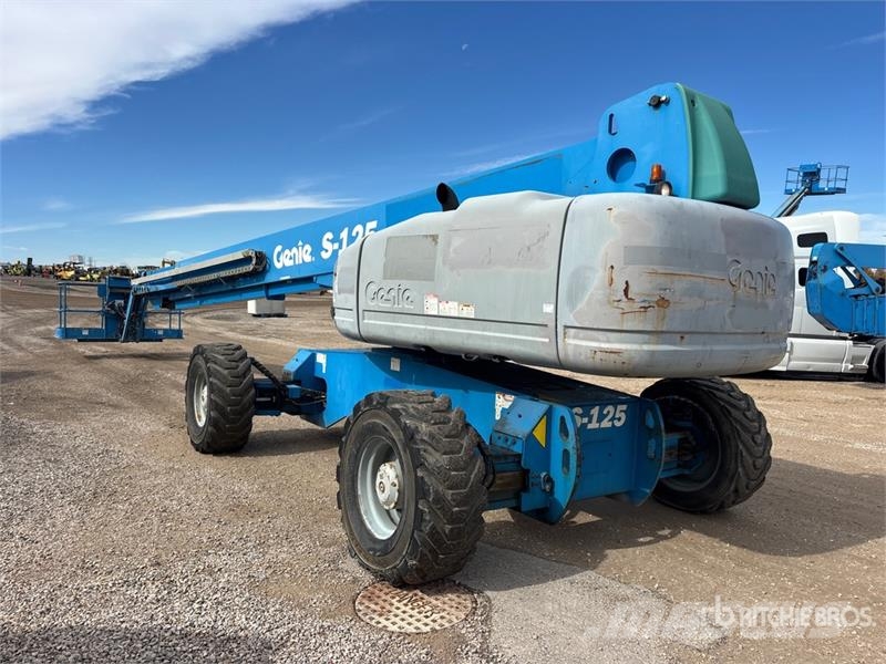 Genie S-125 4WD Diesel Telescopic Boom Lift Teleskopske dvižne ploščadi