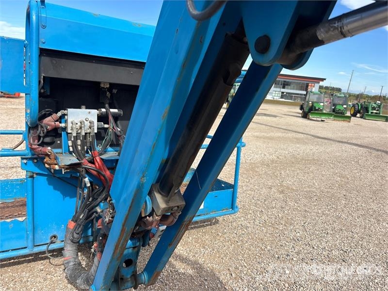 Genie S-125 4WD Diesel Telescopic Boom Lift Teleskopske dvižne ploščadi